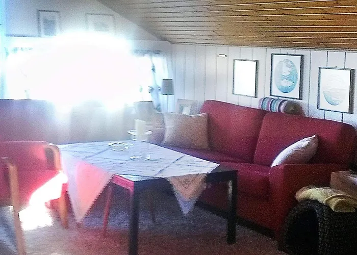 6 Person In * Svolvær