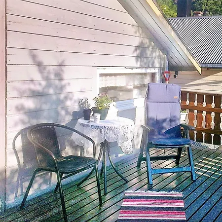 6 Person In Vakantiehuis Svolvær